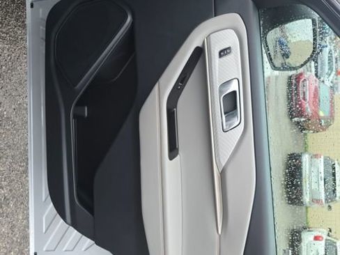 New 2026 Ford Explorer Active AWD/4WD image 25