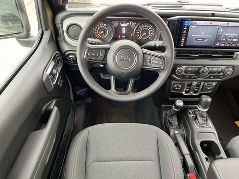 New 2026 Jeep Gladiator Sport image 13