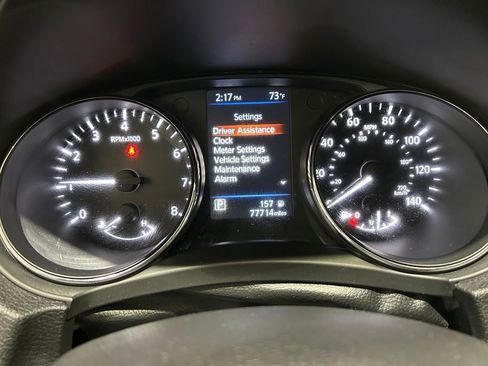 Used 2019 Nissan Rogue SL AWD/4WD image 25