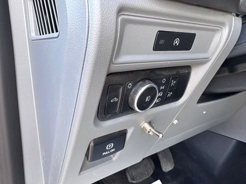 Used 2025 Ford F150 XLT w/ Equipment Group 301A Standard AWD/4WD image 12