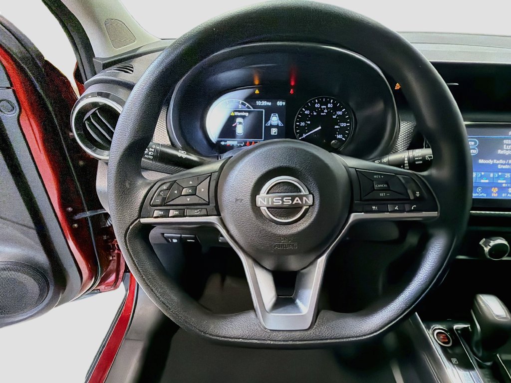 Used 2023 Nissan Kicks SV FWD image 12