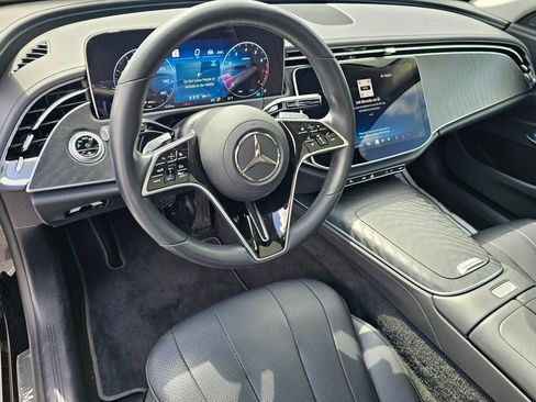 Used 2024 Mercedes-Benz E 350 4MATIC Sedan image 15