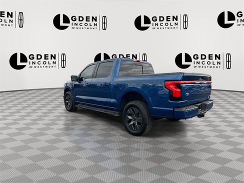 Used 2022 Ford F150 Lightning Lariat image 6