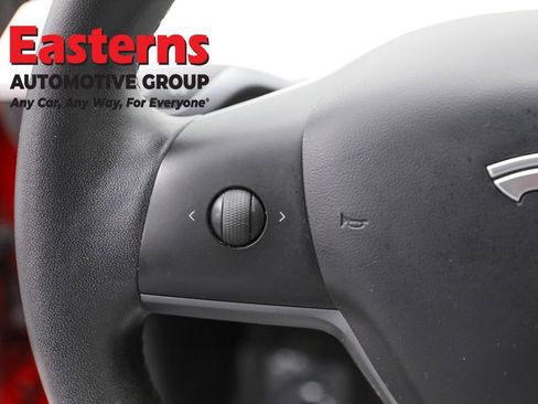 Used 2020 Tesla Model 3 Standard Range image 15