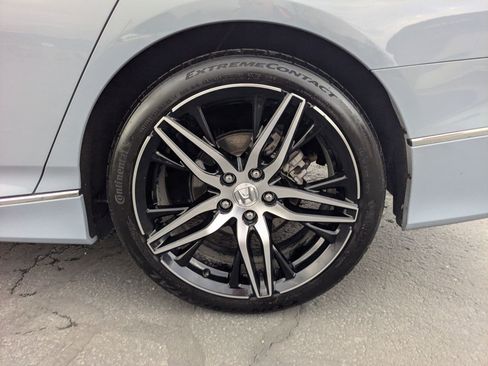 Used 2021 Honda Accord Touring image 36