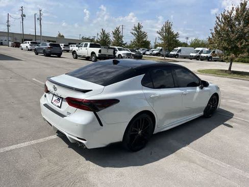 Used 2022 Toyota Camry XSE w/ Navigation Package AWD/4WD image 8