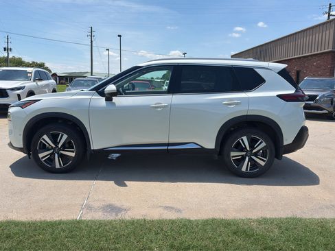 Certified 2023 Nissan Rogue SL w/ SL Premium Package AWD/4WD image 6