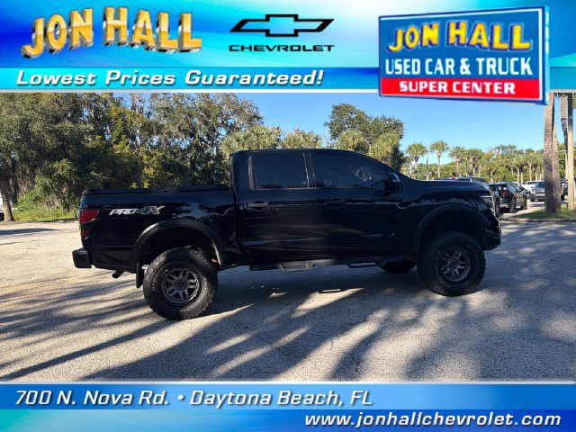 Used 2022 Nissan Titan PRO-4X w/ Pro-4x Convenience Package AWD/4WD image 12