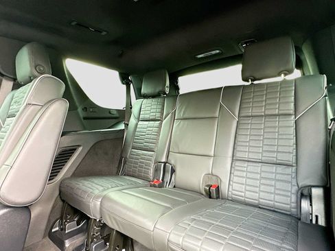 Used 2025 Cadillac Escalade Sport Platinum AWD/4WD image 29