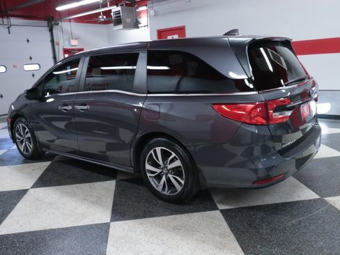 Used 2022 Honda Odyssey Touring image 6