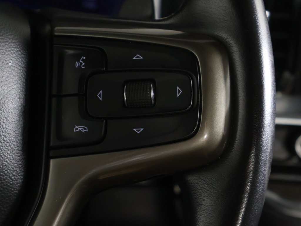 Used 2022 Chevrolet Silverado 1500 High Country w/ High Country Premium Package AWD/4WD image 40