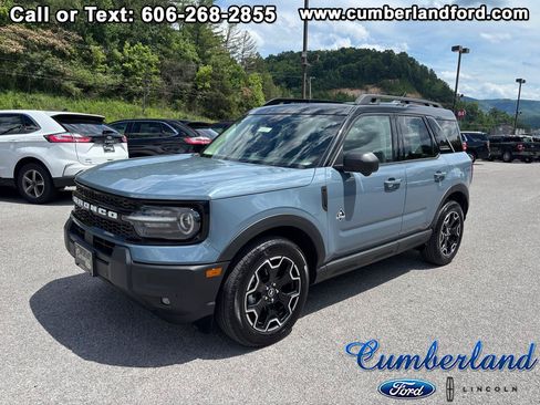 Used 2025 Ford Bronco Sport Outer Banks AWD/4WD image 1