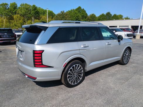 New 2026 Hyundai Palisade Calligraphy FWD image 7