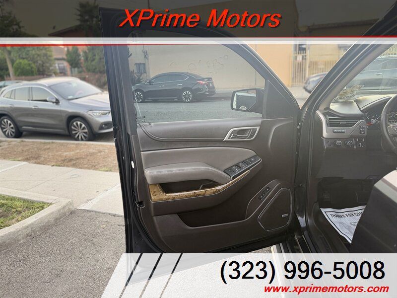 Used 2017 GMC Yukon XL Denali w/ Open Road Package AWD/4WD image 17
