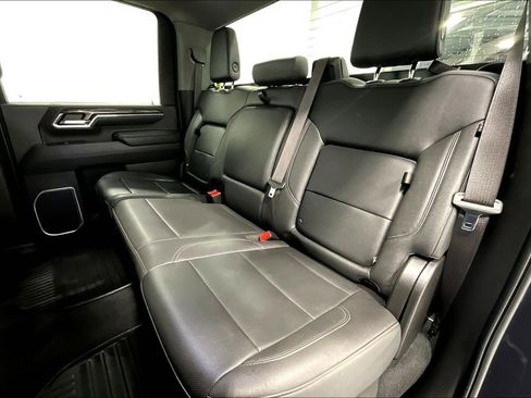 Certified 2024 Chevrolet Silverado 2500 LTZ image 34