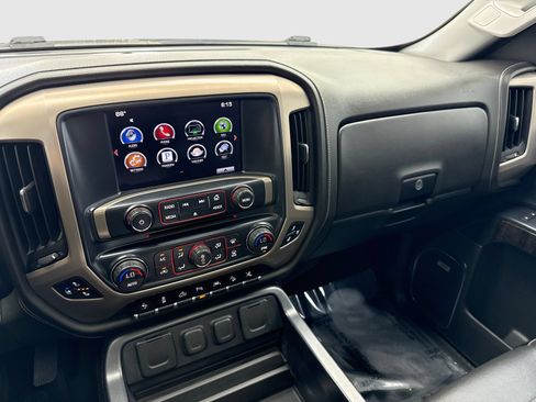 Used 2016 GMC Sierra 1500 Denali w/ Denali Ultimate Package AWD/4WD image 24
