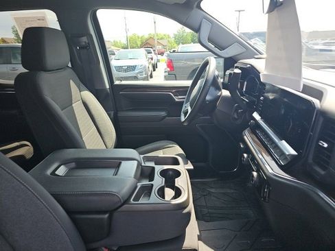 Used 2023 Chevrolet Silverado 1500 LT image 21