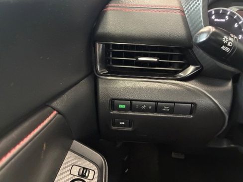 Used 2024 Nissan Sentra SV image 15