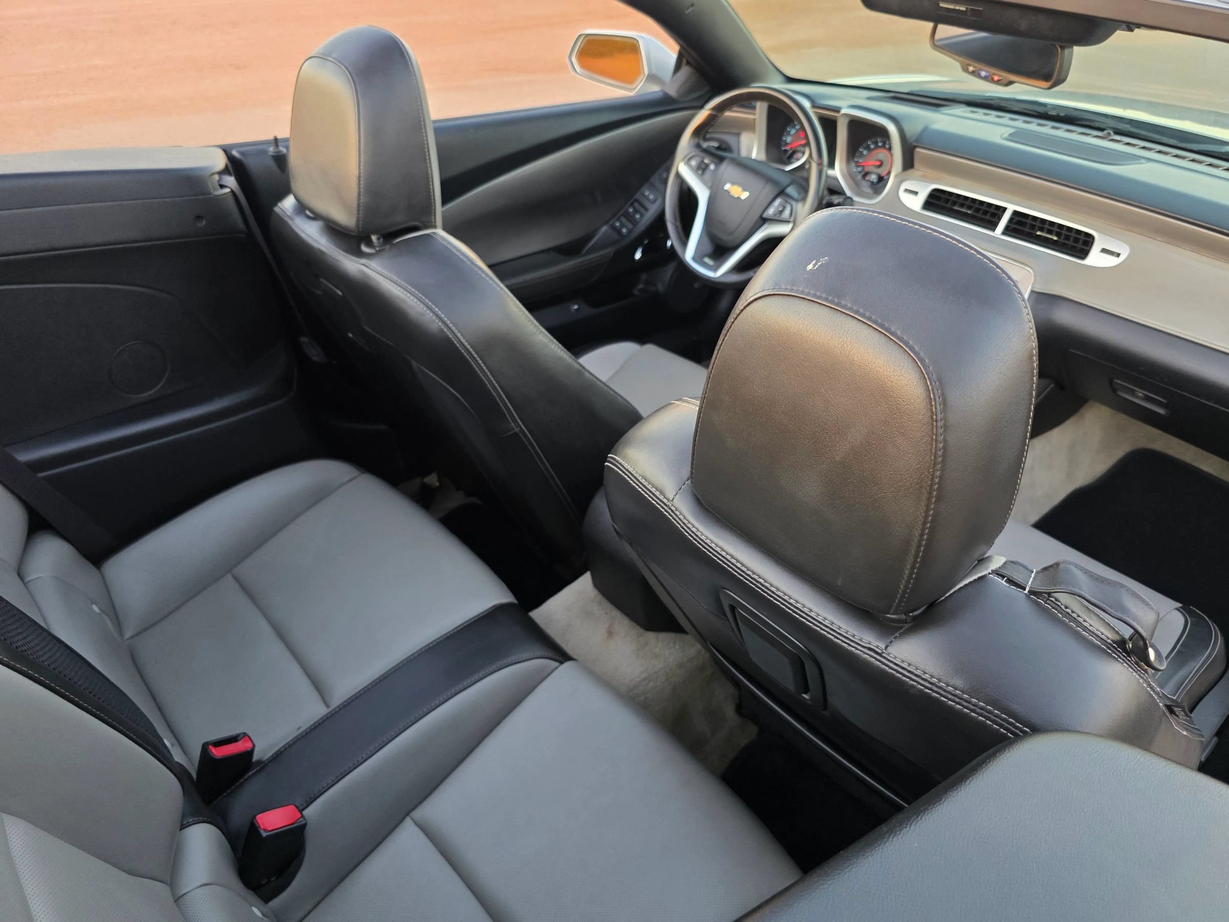 Used 2012 Chevrolet Camaro SS RWD image 23