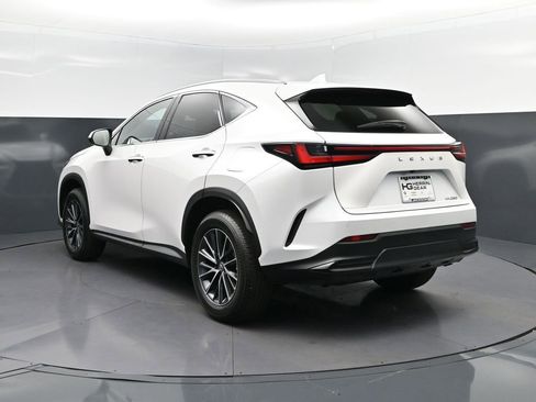 Used 2025 Lexus NX 250 FWD w/ Towing Package (2000 Lbs) image 5