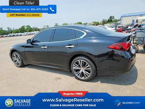Used 2017 INFINITI Q70 3.7 w/ Sport Package AWD/4WD image 3