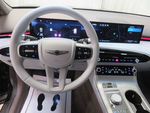 New 2026 Genesis GV70 2.5T Advanced image 13