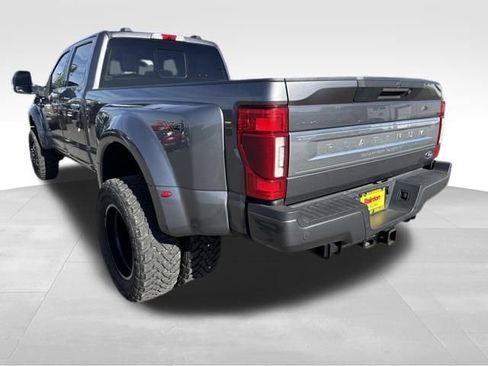 Used 2021 Ford F450 Platinum w/ FX4 Off-Road Package image 8