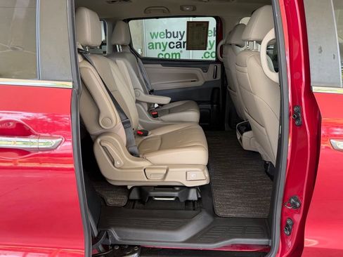 Used 2023 Honda Odyssey Touring image 30