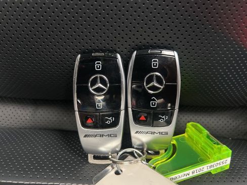 Used 2018 Mercedes-Benz E 63 AMG S image 33