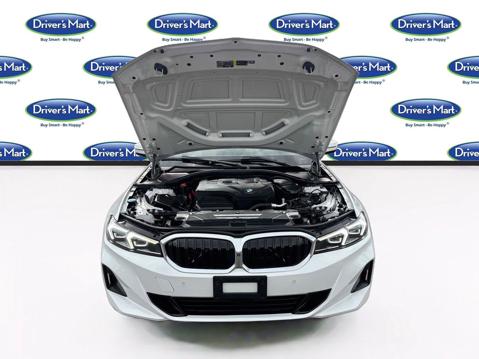 Used 2023 BMW 330i xDrive Sedan w/ Premium Package AWD/4WD image 34