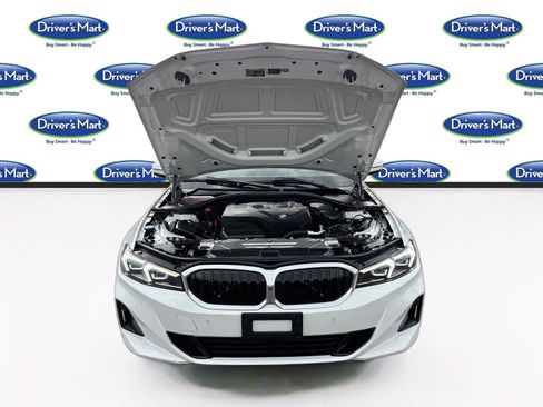 Used 2023 BMW 330i xDrive Sedan w/ Premium Package AWD/4WD image 34