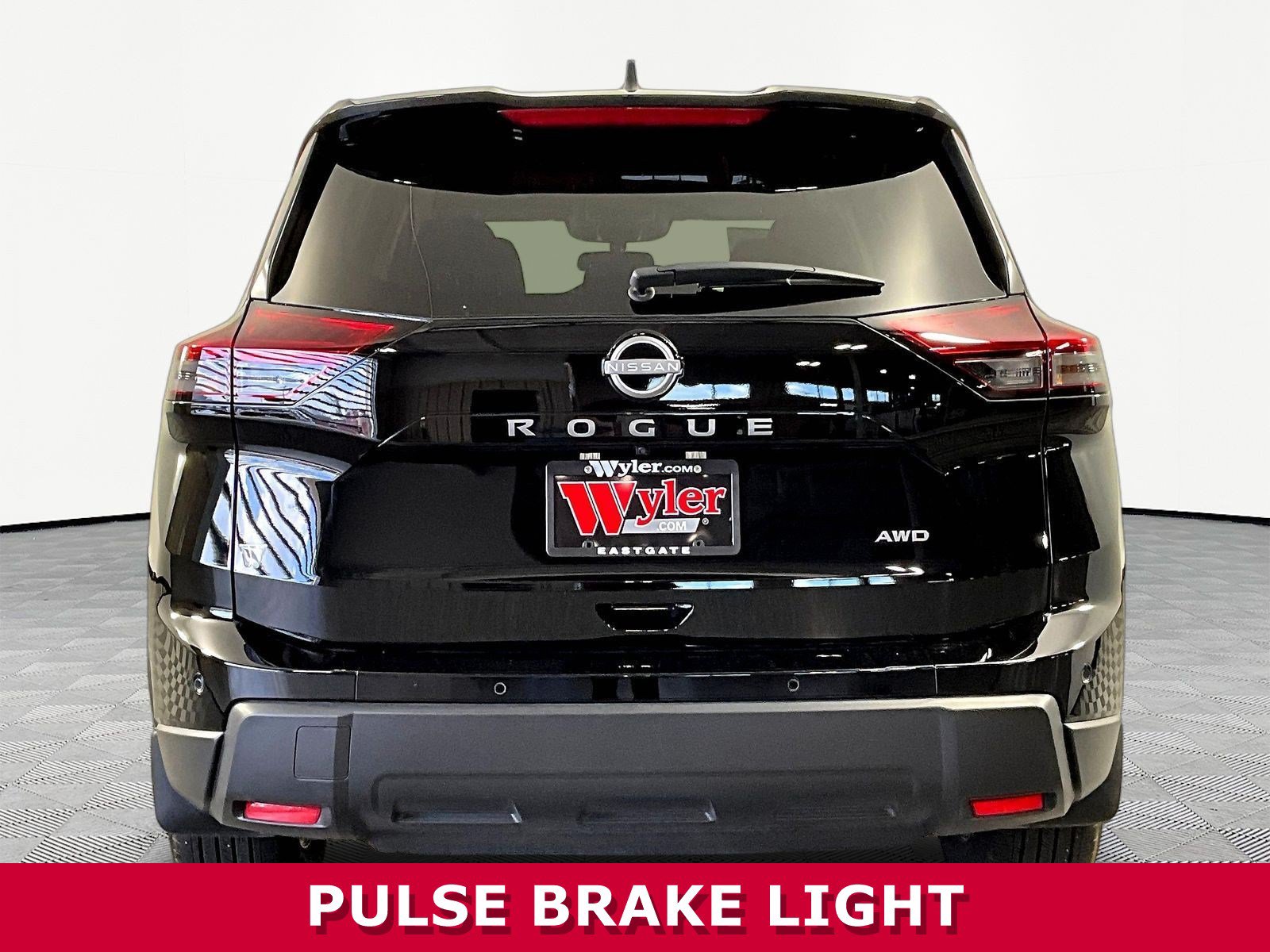 Certified 2026 Nissan Rogue S AWD/4WD image 5