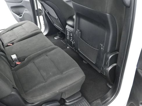Used 2024 Dodge Durango SXT w/ SXT Blacktop Group AWD/4WD image 17