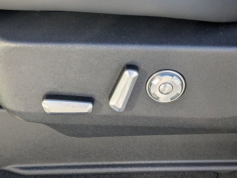 New 2026 Lincoln Navigator Reserve w/ Jet Appearance Package image 21