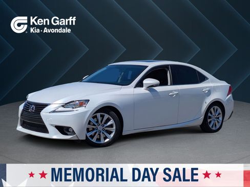 Used 2016 Lexus IS 200t RWD image 1