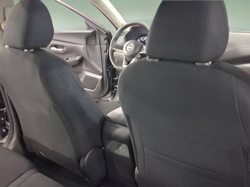 Used 2025 Nissan Sentra SV w/ All-Weather Package FWD image 16