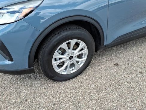 Certified 2024 Ford Escape Active AWD/4WD image 4