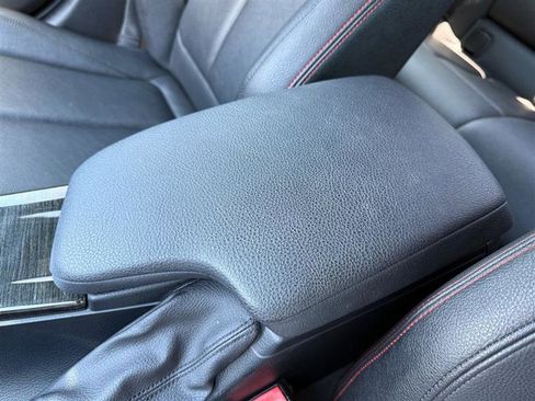 Used 2018 BMW 330i Sedan RWD image 29