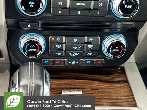 Used 2015 Ford F150 Lariat w/ Equipment Group 502A Luxury image 8