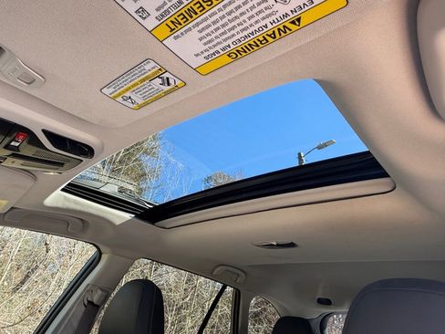 Used 2022 Subaru Outback Onyx Edition XT image 27