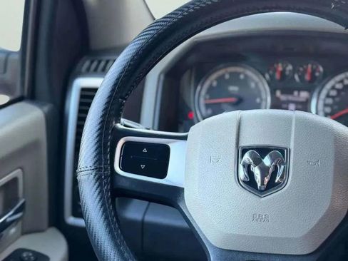 Used 2011 RAM 1500 Big Horn image 29