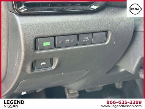 Certified 2023 Nissan Sentra SV w/ All-Weather Package FWD image 18