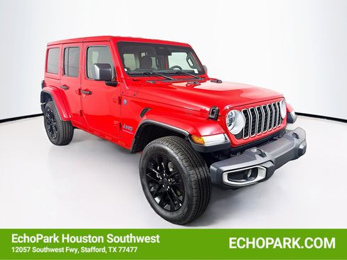 Used 2025 Jeep Wrangler Sahara w/ Safety Group image 1