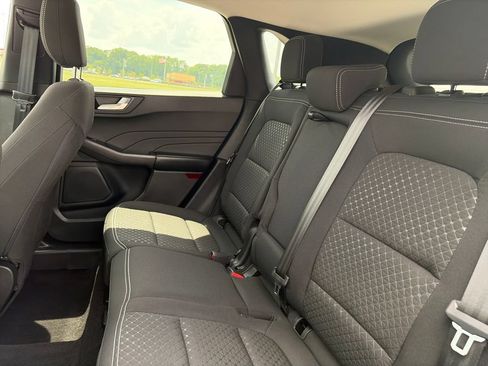 Used 2023 Ford Escape Active w/ Tech Pack #2 AWD/4WD image 26