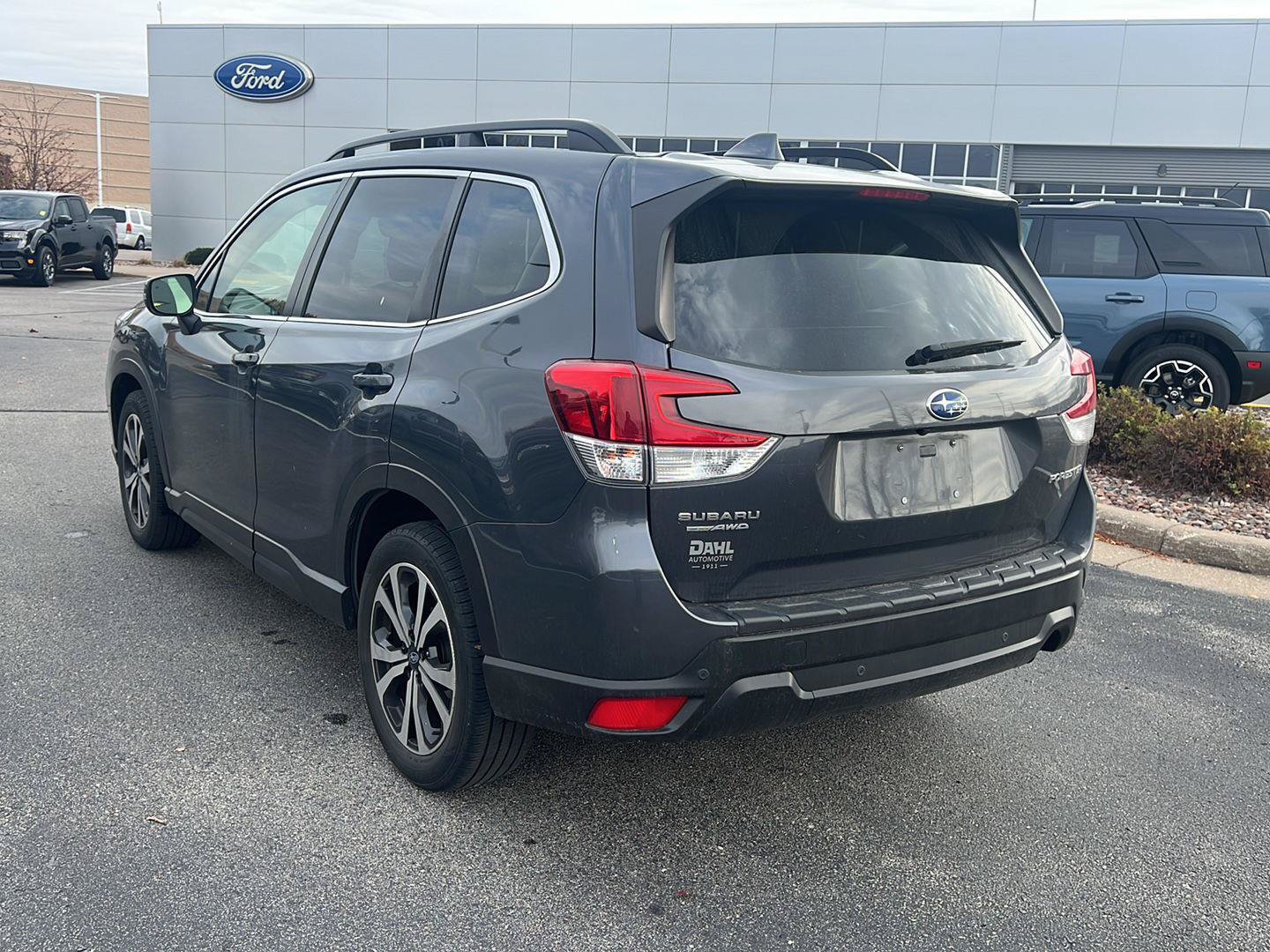Used 2020 Subaru Forester Limited w/ Popular Package #3 AWD/4WD image 7