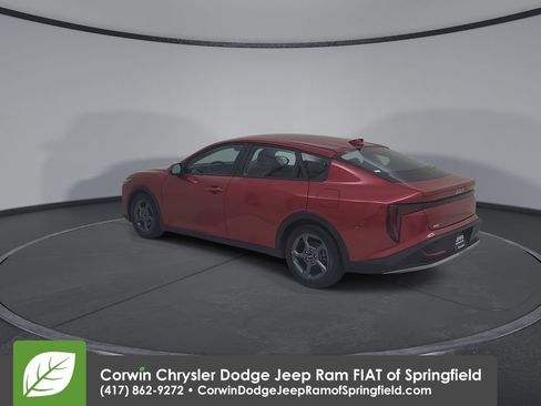 Used 2025 Kia K4 FWD image 11