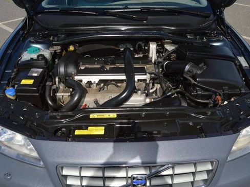 Used 2005 Volvo XC70 AWD/4WD image 31
