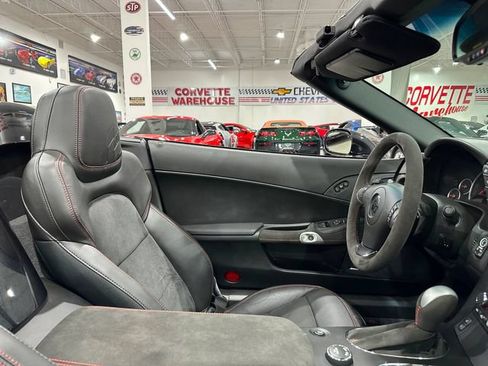 Used 2012 Chevrolet Corvette Grand Sport w/ 3LT Preferred Equipment Group RWD image 19