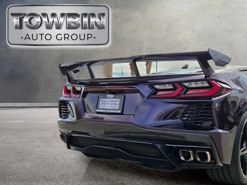 Used 2023 Chevrolet Corvette Stingray Preferred Cpe w/ Engine Appearance Package RWD image 5