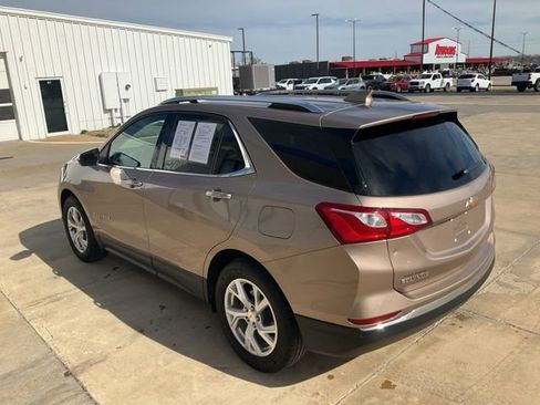 Used 2018 Chevrolet Equinox Premier image 35
